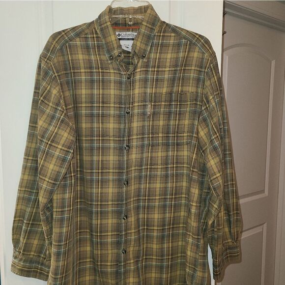 Columbia Men's Plaid Cotton Button Down Shirt - Picture 3 of 14